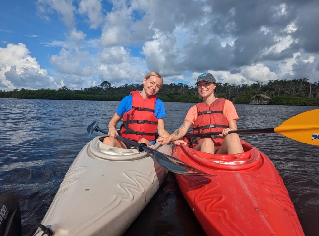 camp mariposa mentors in kayaks
